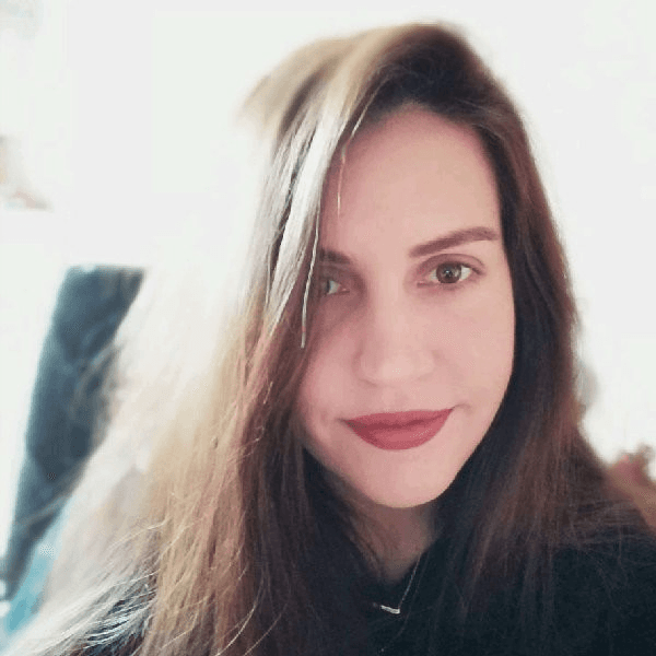 Mania Totomi portrait